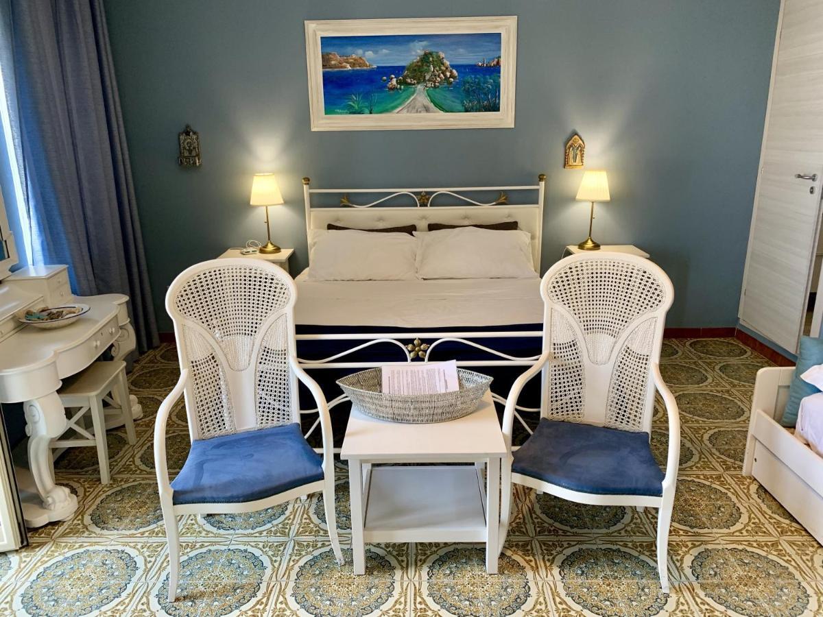 B&B A Due Passi Dal Mare Taormine Extérieur photo