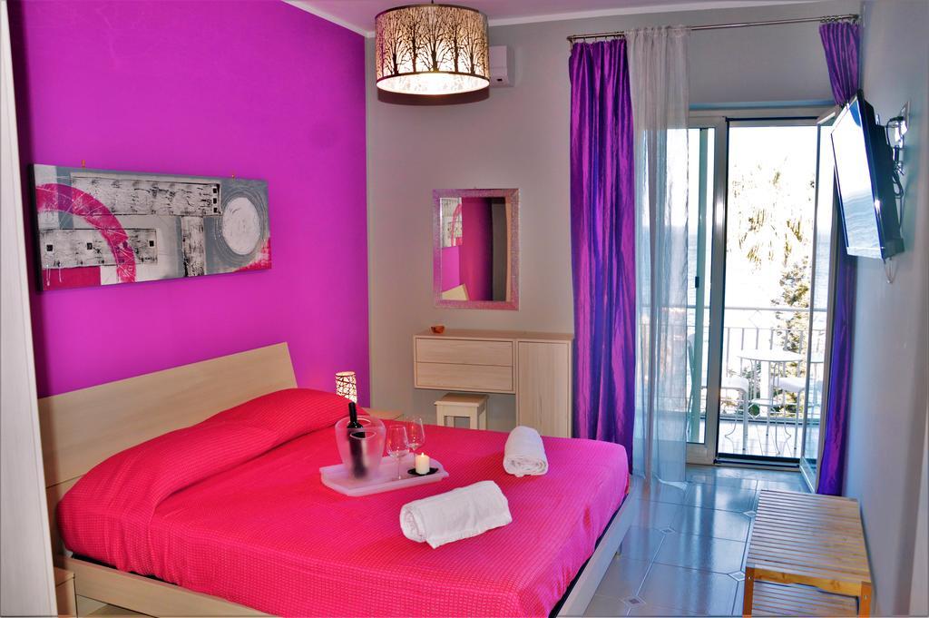 B&B A Due Passi Dal Mare Taormine Extérieur photo
