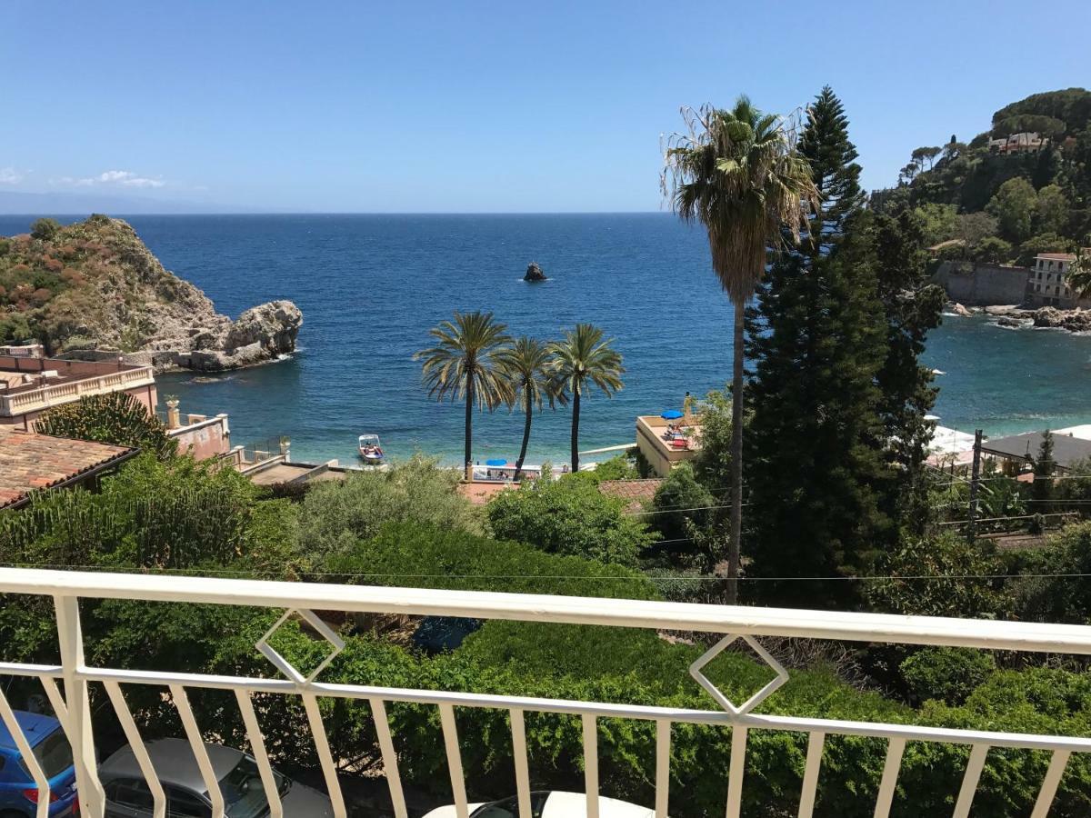 B&B A Due Passi Dal Mare Taormine Extérieur photo
