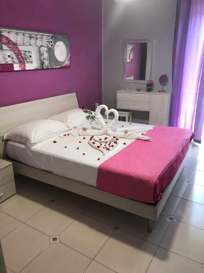B&B A Due Passi Dal Mare Taormine Extérieur photo